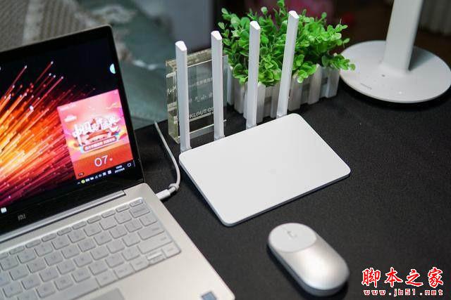 小米低調發布新品智能路由器:售價249元值不值? 小米低調發布新品智能路由器:售價249元值不值?