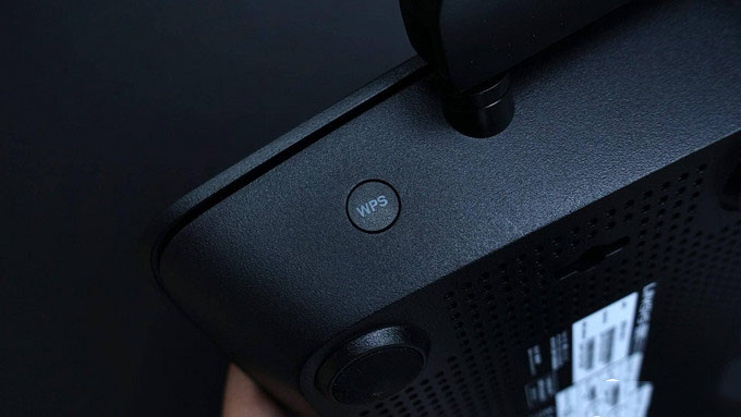 領勢LINKSYS MR9000X-AC3000M測評:智能組網新體驗