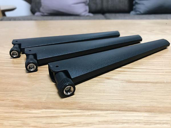 經(jīng)典繼續(xù),網(wǎng)件R7000升級款R7000P AC2300路由器開箱&簡單測試