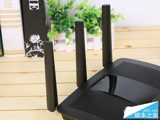 WiFi提速必備 Linksys EA7500v2路由評測