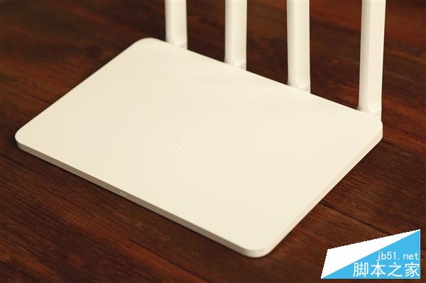 149元！小米路由器3開箱圖賞：比iPhone 6還薄