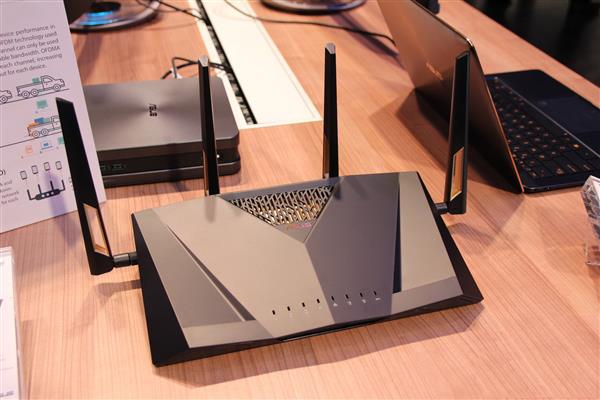 5.8GB/s!華碩全球首推802.11ax Wi-Fi路由器:1秒1部高清電影