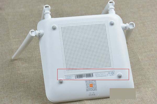 路由器怎么拆？斐訊K2路由器拆機圖解