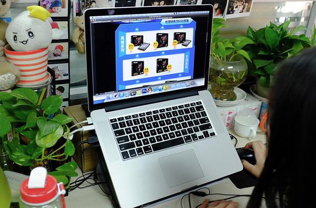 裝B是要付出代價的！細說蘋果筆記本用戶的苦與樂