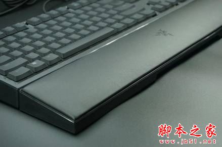 勝過機械鍵盤？ Razer雨林狼蛛幻彩版鍵盤體驗！