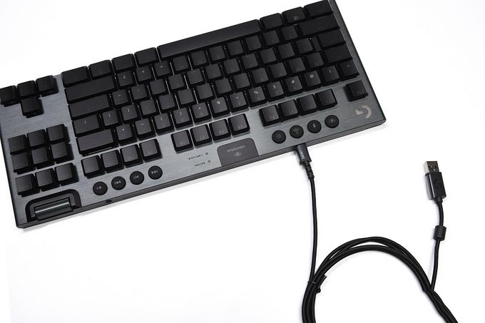 第三把羅技機械鍵盤——講一下G913 TKL 無線 使用體驗和矮軸優勢