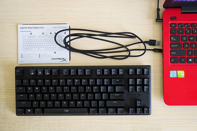 輕質反饋快，光效“誠”會玩——HyperX阿洛伊起源競技版紅軸鍵盤