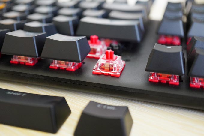 輕質反饋快，光效“誠”會玩——HyperX阿洛伊起源競技版紅軸鍵盤