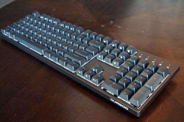 強悍是本分，低調是本能，杜咖Taurus K310 RGB機械鍵盤上手