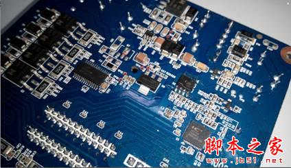 5口PoE交換機性價比王者，騰達TEF1105P首測 