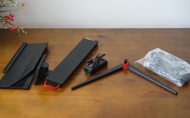 4599大洋買個(gè)顯示器值不值？泰坦軍團(tuán)大金剛4K HDR顯示器上手實(shí)測(cè)