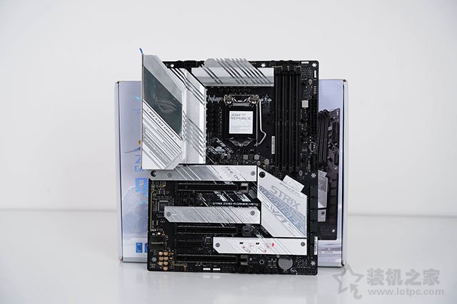 高顏值雪武戰(zhàn)姬純白主題，i7 11700K配RTX3070水冷主機方案