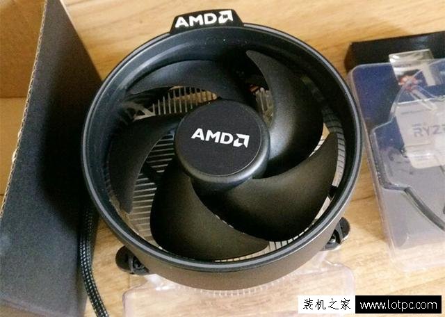 AMD Ryzen7 1700銳龍?zhí)幚砥鏖_箱體驗(yàn):魯大師跑分近15萬!