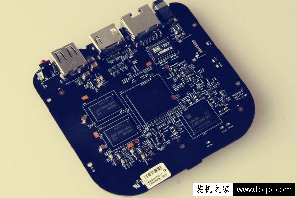 天貓魔盒1s拆機圖解 天貓魔盒1S硬件拆解評測