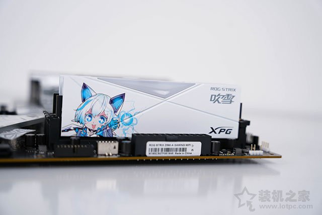 高顏值雪武戰(zhàn)姬純白主題，i7 11700K配RTX3070水冷主機方案