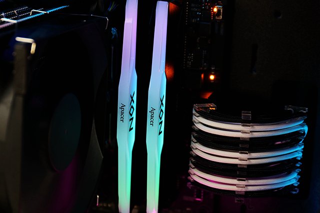 618抄底攢機好時節，i7 9700K+RTX2060S先馬易大師機箱裝機作業！