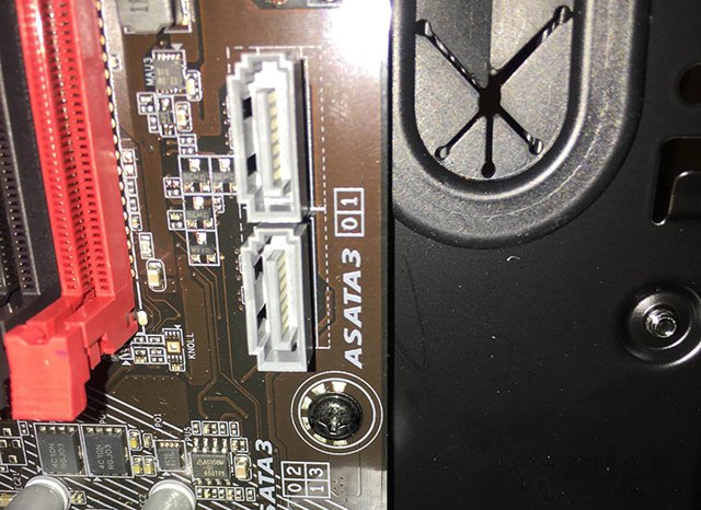 技嘉主板上的ASATA是什么意思？主板上ASATA和SATA的區別
