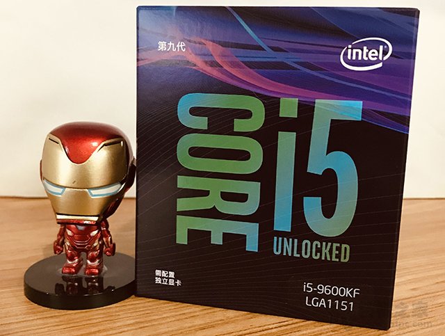 i5-9400F與i5-9600KF性能差距大嗎？i5 9600KF和9400F區別對比評測