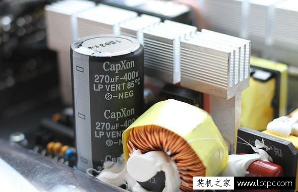 臺(tái)式機(jī)電源選購經(jīng)驗(yàn)：教你如何從PC電源內(nèi)部電子元件看偷工減料