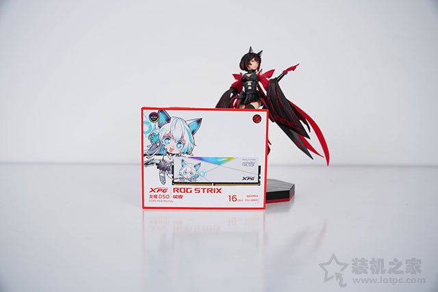高顏值雪武戰(zhàn)姬純白主題，i7 11700K配RTX3070水冷主機方案