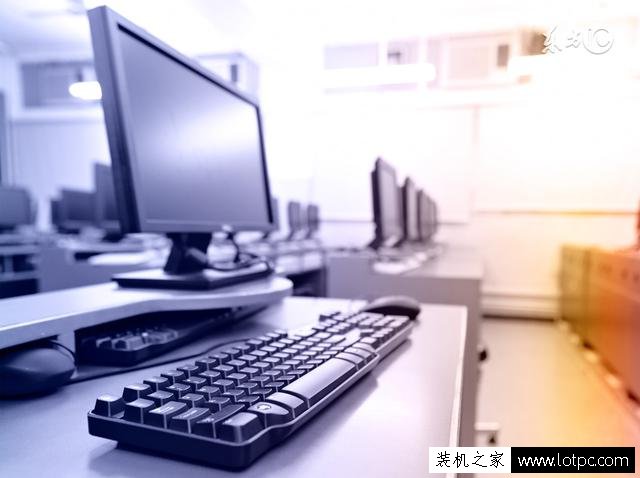 臺式電腦無法開機怎么辦？電腦開機后屏幕黑屏沒反應無信號解決方法