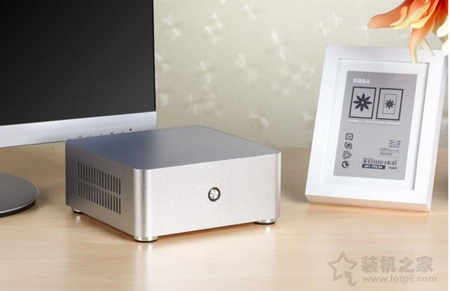 全鋁臺式小鋼炮 2500元八代酷睿i3-8100核顯ITX裝機(jī)方案