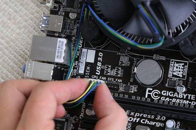 電腦主板上CPU_FAN、SYS_FAN、CHA_FAN、CPU_OPT接口知識科普