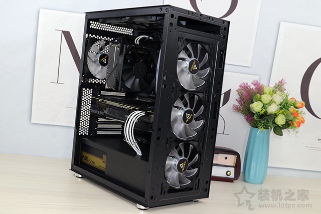 618抄底攢機好時節，i7 9700K+RTX2060S先馬易大師機箱裝機作業！