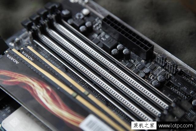 電腦內(nèi)存如果沒有防呆口反插有什么后果？