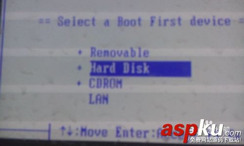 U盤打不開提示Remove disks or other media怎么辦? U盤打不開