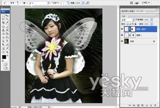 photoshop營造夢幻效果_神秘園中的精靈_天極frist設計在線整理轉載