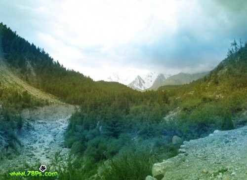 photoshop合成教程:黑暗迷霧山城_webjx.com