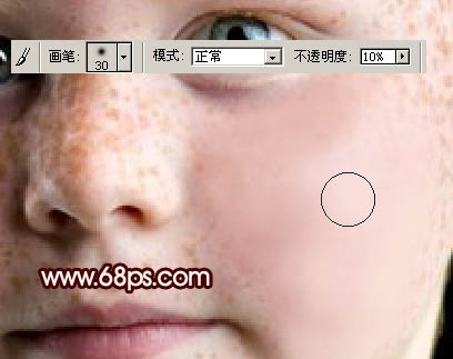 photoshop祛斑:臉部斑點(diǎn)多的磨皮教程_webjx.com